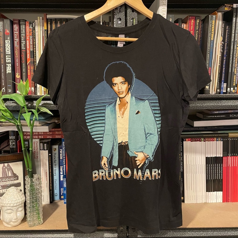 Bruno Mars Moonshine Jungle Concert Tshirt